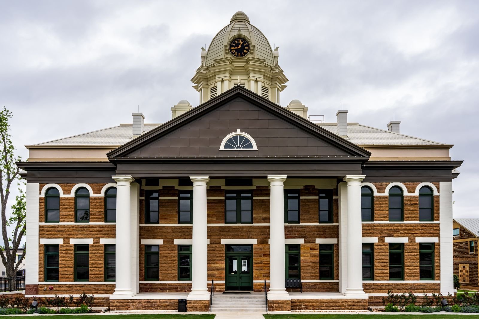 Historic Texas county courthouse on a town square